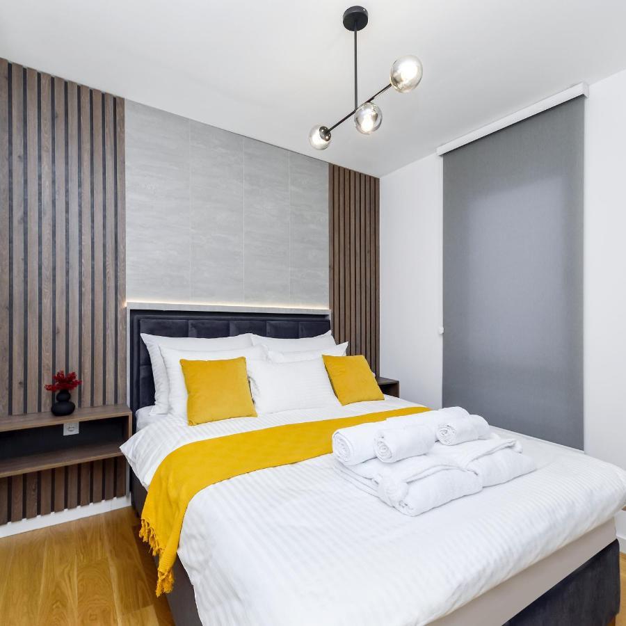 Divine & Delight Apartments Novi Sad Bagian luar foto