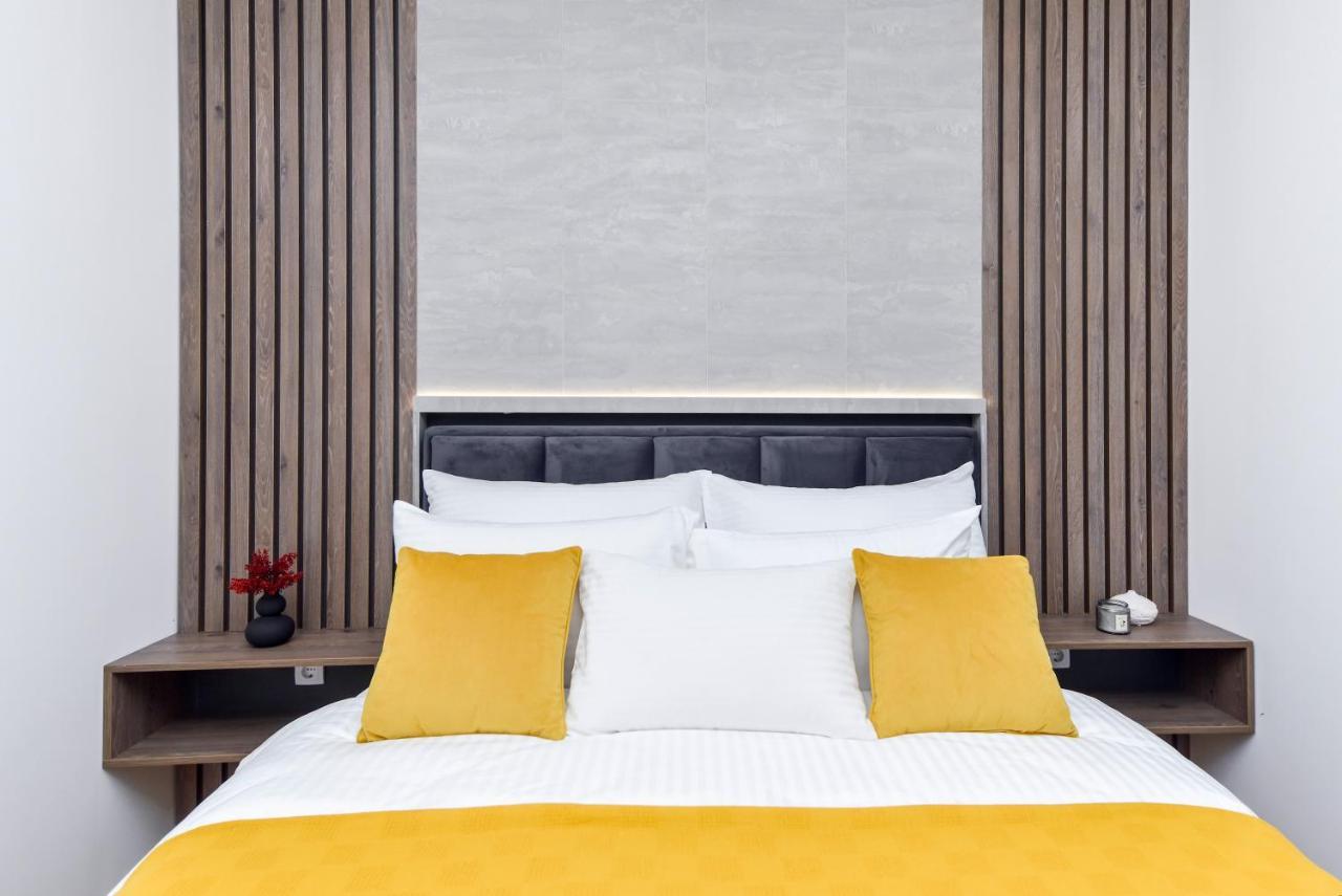 Divine & Delight Apartments Novi Sad Bagian luar foto